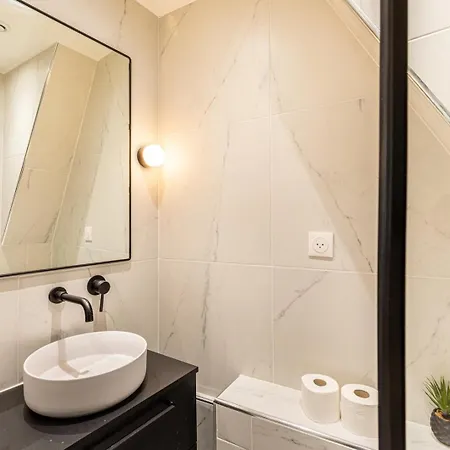 Guestready - Elysee Palace Marble Haven *